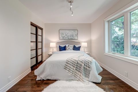 Photo 19 at 47 Rayside Drive S, Markland Wood, Toronto