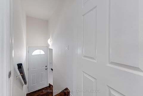 Photo 23 at 47 Rayside Drive S, Markland Wood, Toronto