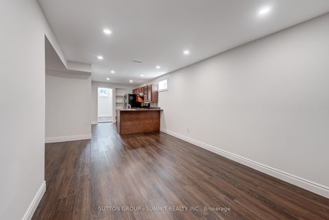 Photo 25 at 47 Rayside Drive S, Markland Wood, Toronto