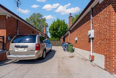 Photo 41 at 47 Rayside Drive S, Markland Wood, Toronto