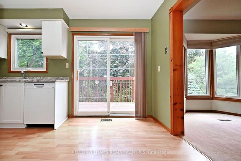 Photo 13 at 16 Lanewood Drive, Hills of St Andrew, Aurora