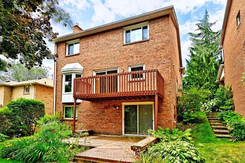 Photo 36 at 16 Lanewood Drive, Hills of St Andrew, Aurora