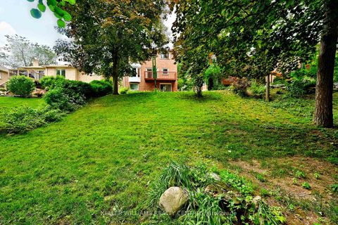 Photo 40 at 16 Lanewood Drive, Hills of St Andrew, Aurora