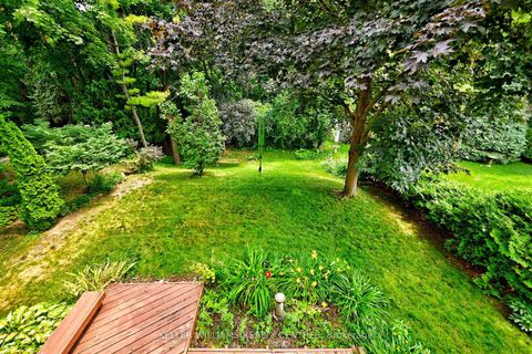 Photo 47 at 16 Lanewood Drive, Hills of St Andrew, Aurora