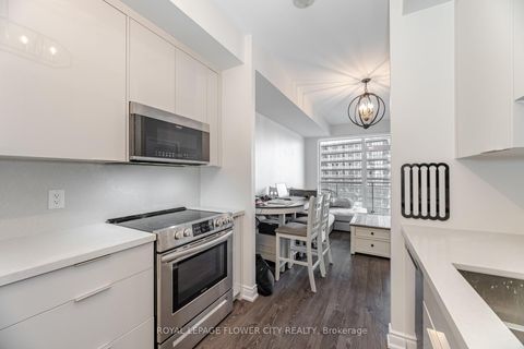 Photo 14 at 913 - 16 brookers Lane, Mimico, Toronto