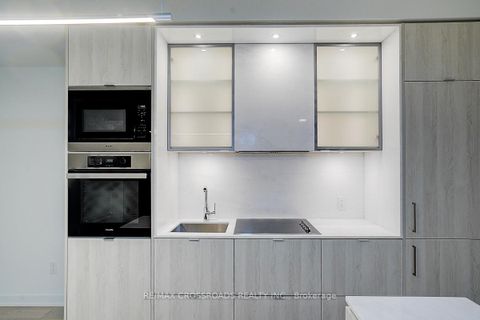 Photo 21 at 1607 - 11 Yorkville Avenue, Annex, Toronto
