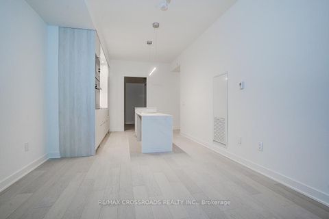 Photo 26 at 1607 - 11 Yorkville Avenue, Annex, Toronto