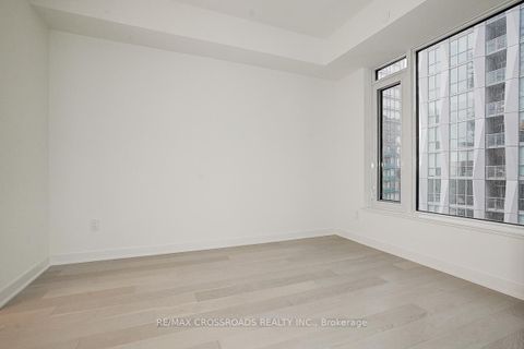 Photo 32 at 1607 - 11 Yorkville Avenue, Annex, Toronto Photo 32 at 1607 - 11 Yorkville Avenue, Annex, Toronto