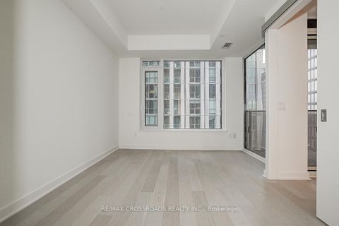 Photo 33 at 1607 - 11 Yorkville Avenue, Annex, Toronto Photo 33 at 1607 - 11 Yorkville Avenue, Annex, Toronto
