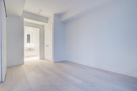 Photo 35 at 1607 - 11 Yorkville Avenue, Annex, Toronto