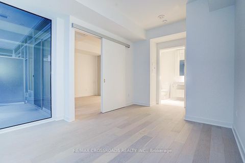 Photo 36 at 1607 - 11 Yorkville Avenue, Annex, Toronto