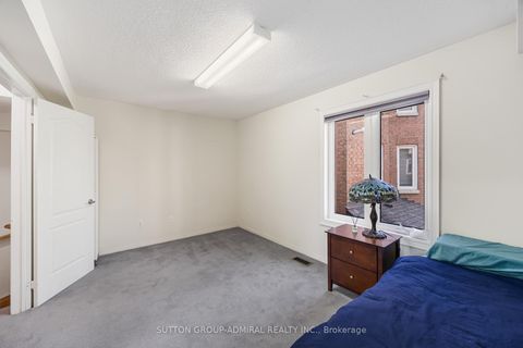 Photo 11 at 67 - 735 New Westminster Drive, Brownridge, Vaughan
