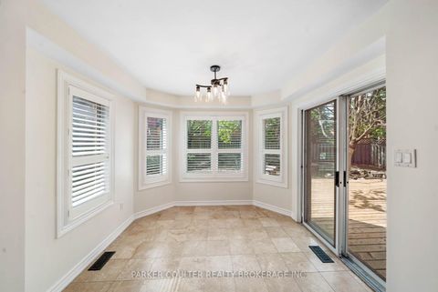 Photo 15 at 43 Falling Brook Drive, Bayshore, Barrie