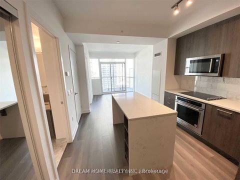 Photo 4 at 807 - 38 Iannuzzi Street E, Waterfront Communities C1, Toronto
