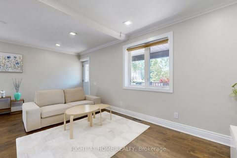 Photo 5 at 36 Juliet Crescent, Eglinton West, Toronto