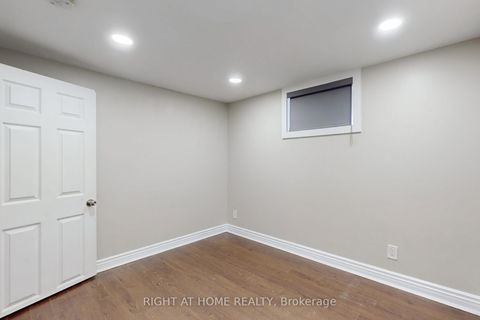 Photo 24 at 36 Juliet Crescent, Eglinton West, Toronto