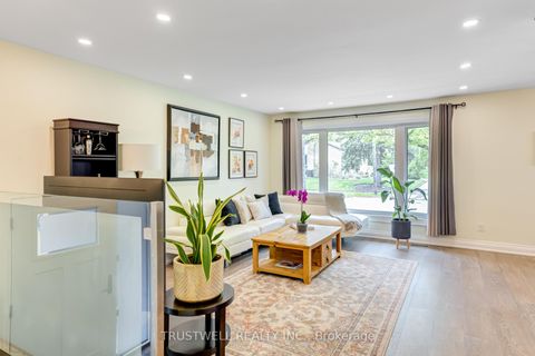 Photo 12 at 101 Wincott Drive, The Westway, Toronto