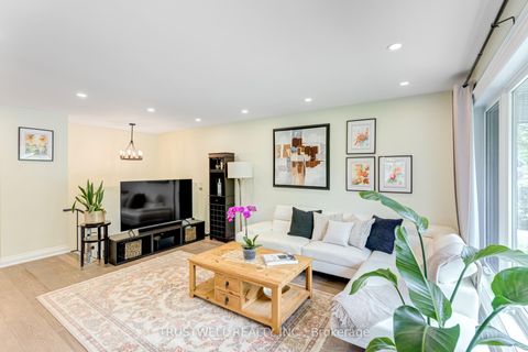 Photo 13 at 101 Wincott Drive, The Westway, Toronto