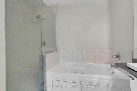 Photo 13 at 307 - 2 TORONTO Street, City Centre, Barrie