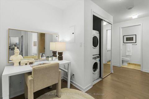 Photo 2 at 2410 - 12 York Street, Waterfront Communities C1, Toronto