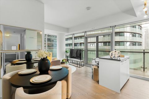 Photo 3 at 2410 - 12 York Street, Waterfront Communities C1, Toronto