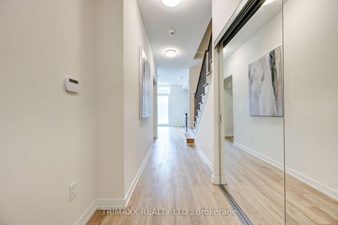 Photo 12 at 102 - 12 Symes Road, Smythe, Toronto