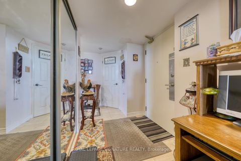 Photo 10 at 904 - 6 Humberline Drive, Clairville, Toronto