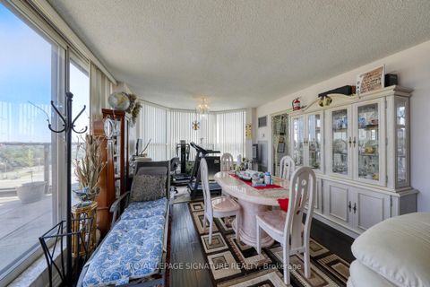Photo 17 at 904 - 6 Humberline Drive, Clairville, Toronto