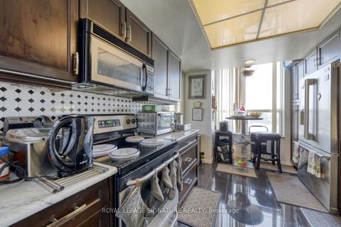 Photo 22 at 904 - 6 Humberline Drive, Clairville, Toronto