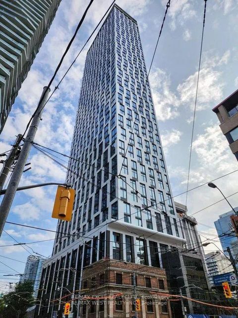 Photo 2 at 910 - 252 Church Street, Yonge Corridor, Toronto