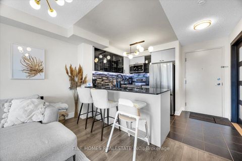 Photo 5 at 505 - 525 Wilson Avenue, Clanton Park, Toronto