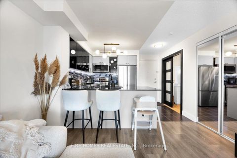 Photo 6 at 505 - 525 Wilson Avenue, Clanton Park, Toronto