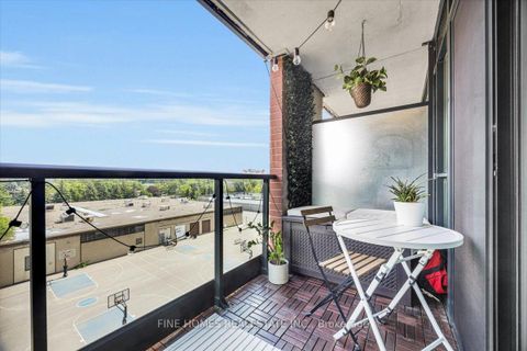 Photo 23 at 505 - 525 Wilson Avenue, Clanton Park, Toronto
