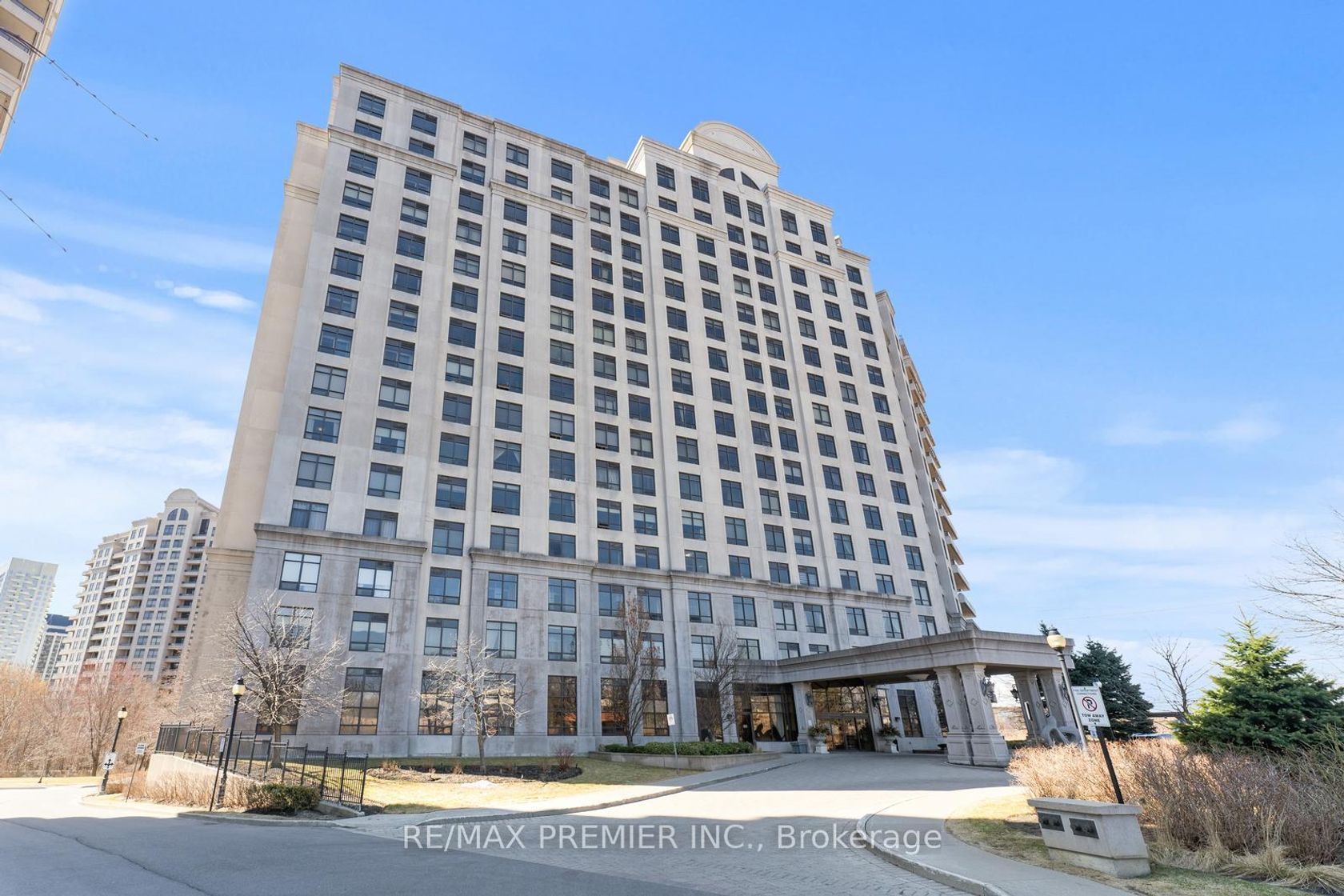 209 - 9235 Jane Street, Maple, Vaughan 