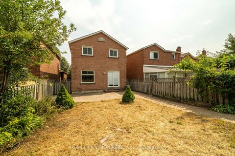 Photo 38 at 32 Mountfield Crescent, Brownridge, Vaughan