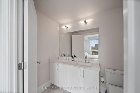 Photo 12 at 904 - 88 Cumberland Street, Annex, Toronto