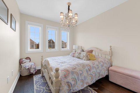 Photo 29 at 3130 Robert Brown Boulevard, GO Glenorchy, Oakville