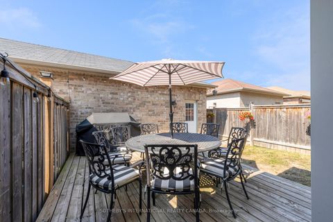 Photo 36 at 3130 Robert Brown Boulevard, GO Glenorchy, Oakville