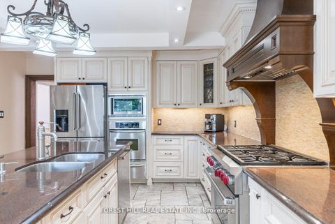 Photo 17 at 39 Ava Road, Forest Hill South, Toronto