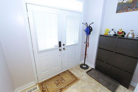 Photo 3 at 121 Warbler Avenue, Patterson, Vaughan