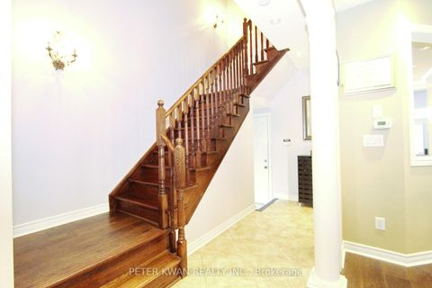 Photo 4 at 121 Warbler Avenue, Patterson, Vaughan