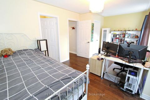 Photo 24 at 121 Warbler Avenue, Patterson, Vaughan