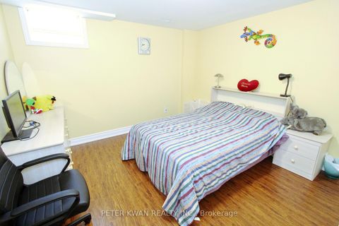 Photo 32 at 121 Warbler Avenue, Patterson, Vaughan