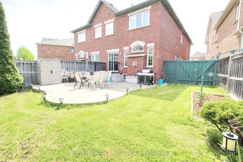Photo 40 at 121 Warbler Avenue, Patterson, Vaughan