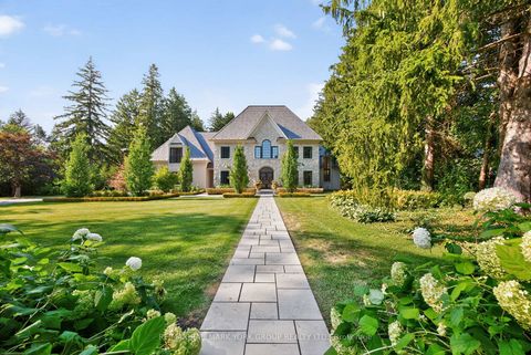 Photo 2 at 108 Kennedy Street W, Aurora Village, Aurora Photo 2 at 108 Kennedy Street W, Aurora Village, Aurora