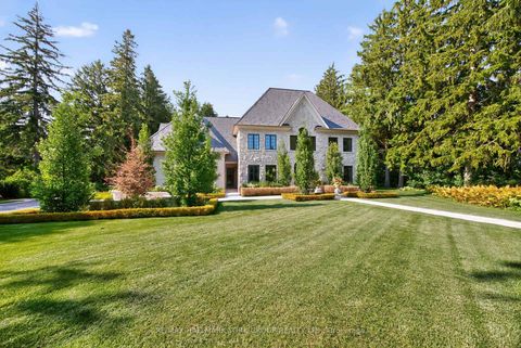 Photo 3 at 108 Kennedy Street W, Aurora Village, Aurora Photo 3 at 108 Kennedy Street W, Aurora Village, Aurora