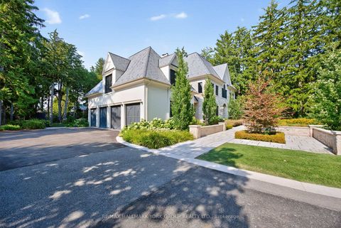 Photo 4 at 108 Kennedy Street W, Aurora Village, Aurora Photo 4 at 108 Kennedy Street W, Aurora Village, Aurora