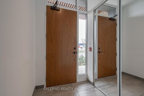 Photo 4 at Th 11 - 7 Buttermill Avenue, Vaughan Corporate Centre, Vaughan