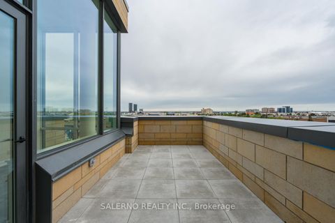 Photo 37 at Th 11 - 7 Buttermill Avenue, Vaughan Corporate Centre, Vaughan