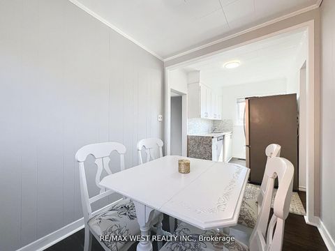 Photo 6 at 56 Forty First Street, Long Branch, Toronto
